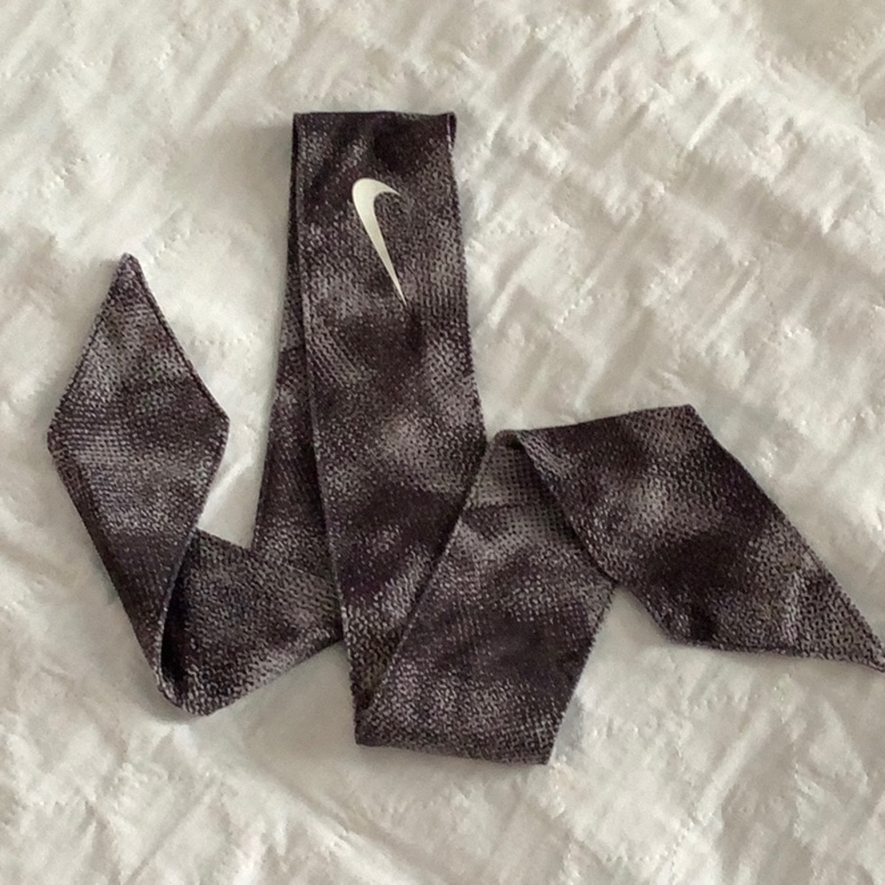 Nike Dri-Fit Black/Gray Tie Headband Wrap